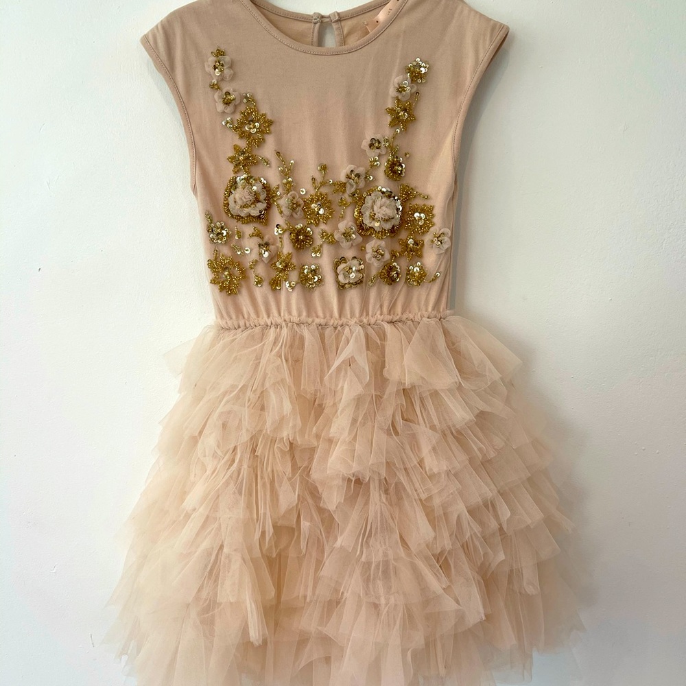Pre-owned Girls dress. 4/5Y